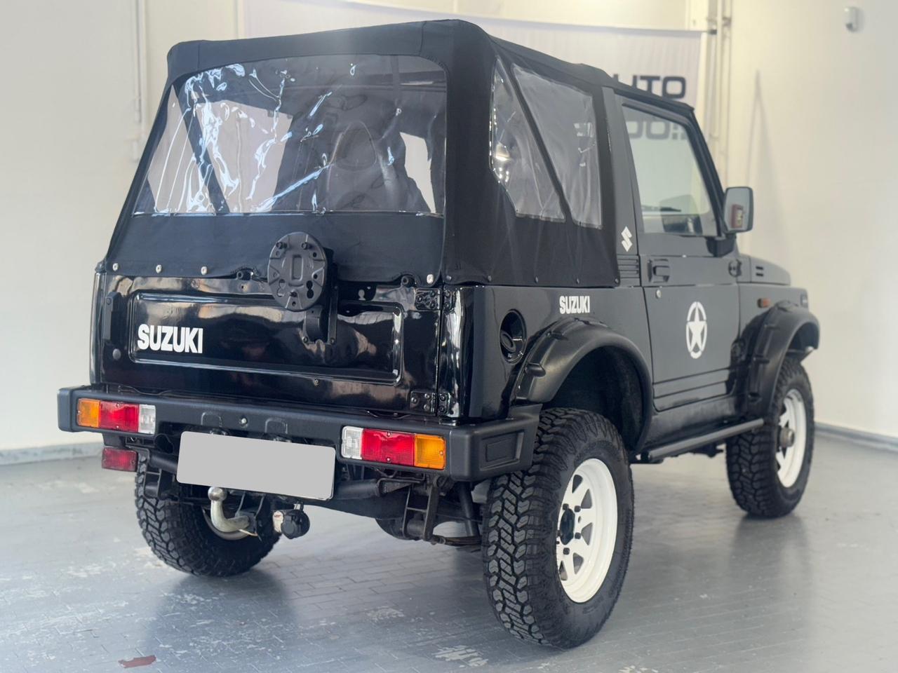 Suzuki SJ Samurai SJ413 Cabriolet De Luxe