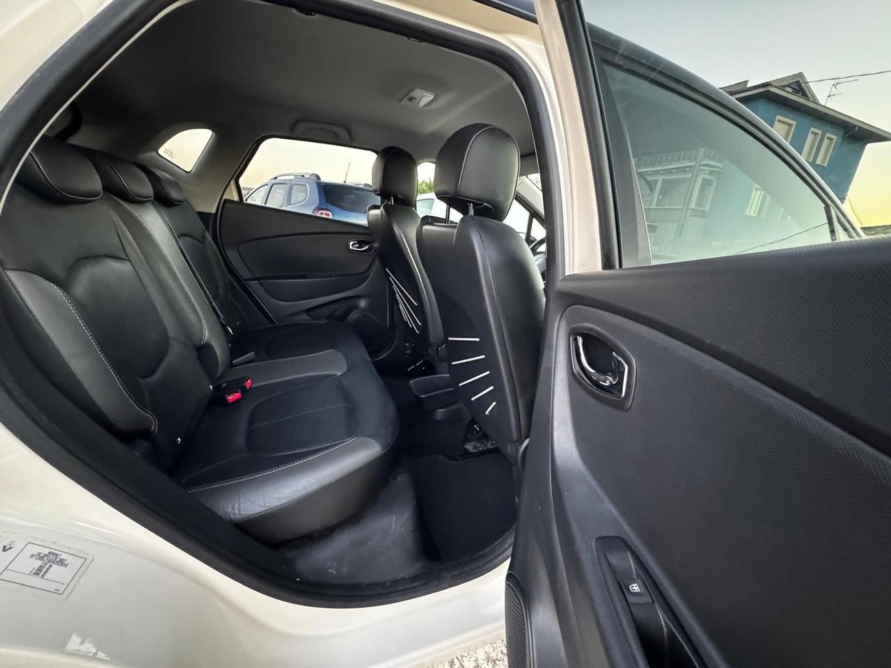 Renault Captur dCi 8V 90 CV EDC Start&Stop Energy Iconic