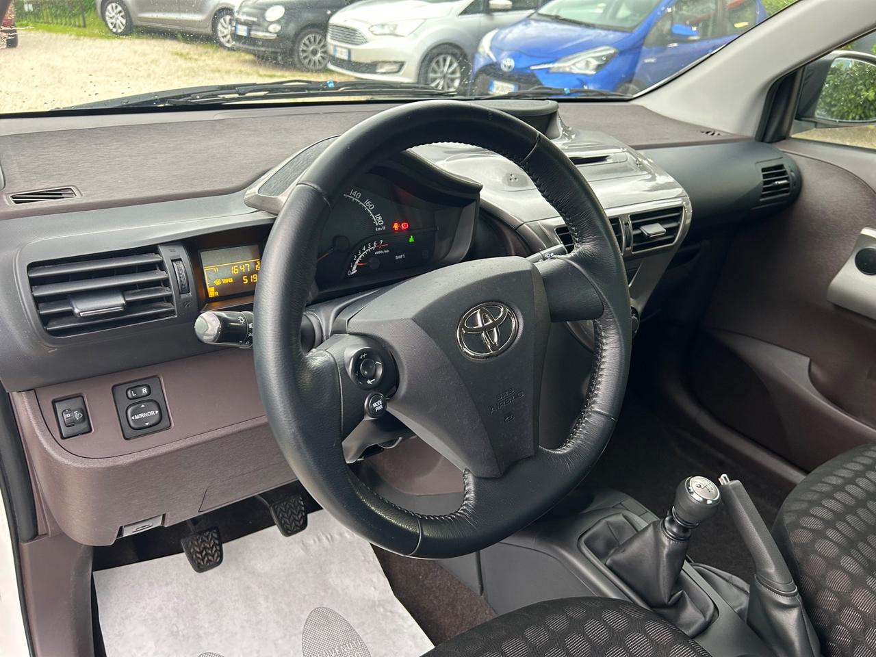 Toyota iQ 1.0 Sol UNIPRO NEOPATENTATI