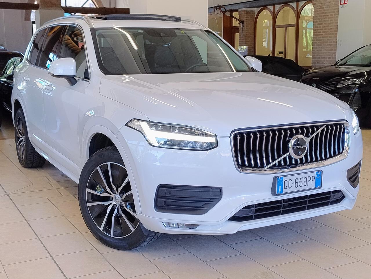 Volvo XC90 2.0 b5 Momentum Pro AWD 7pti TETTO 360 LED ACC