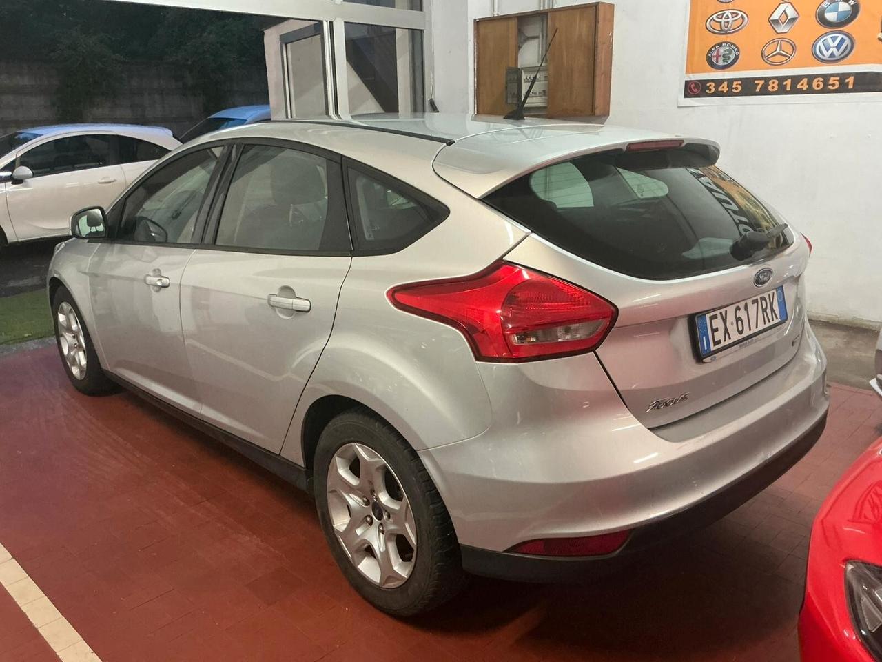 Ford Focus 1.0 EcoBoost 100 CV Start&Stop Business 2014