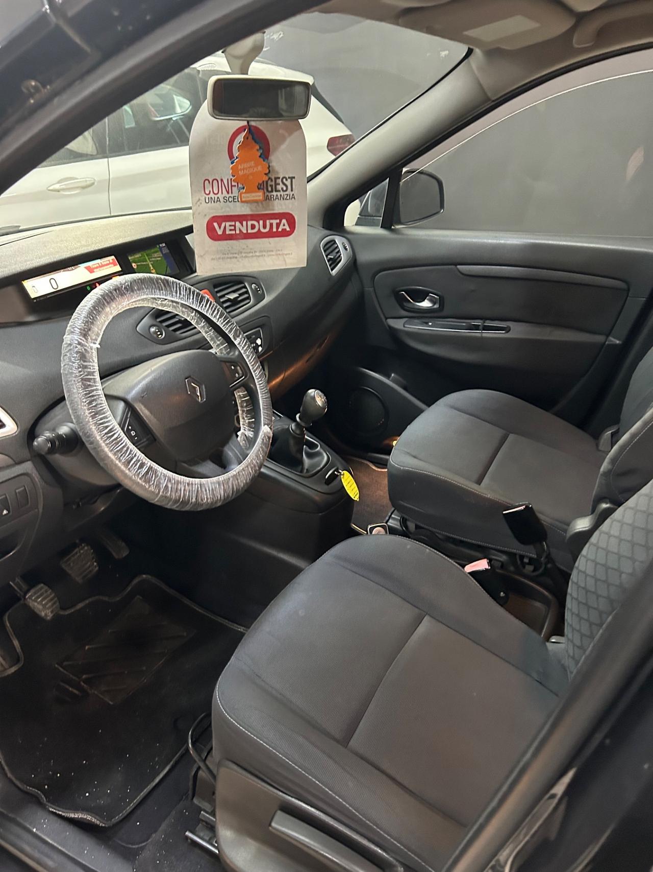 Renault Scenic Scénic X-Mod 1.5 dCi 105CV Confort