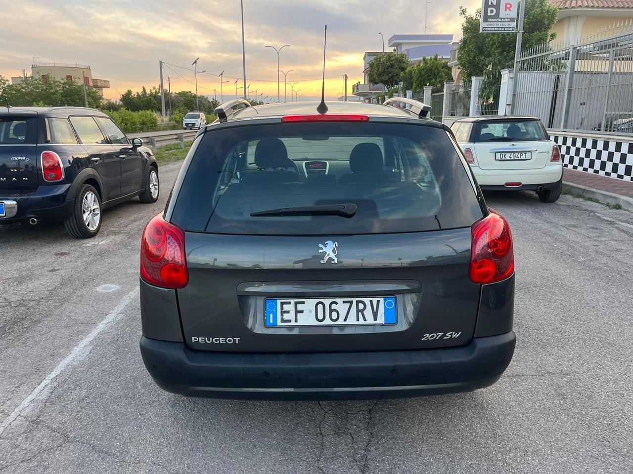 Peugeot 207 1.6 HDi SW XS Ciel Unipro 2010