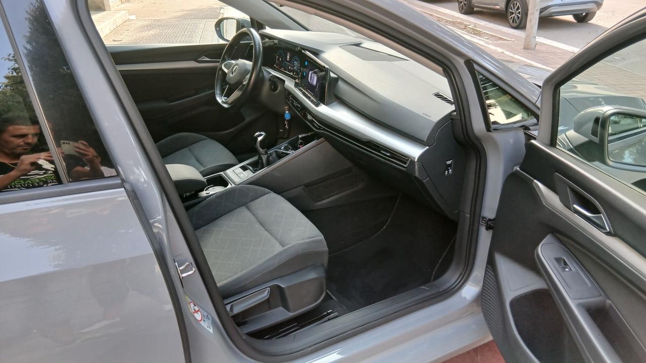 Volkswagen Golf 2.0 TDI SCR Style