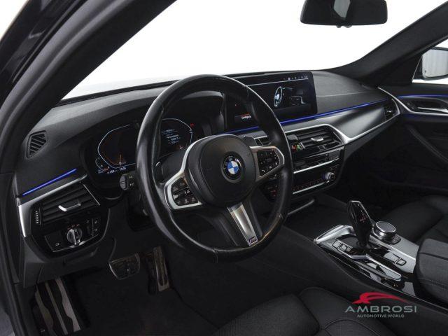 BMW 520 Serie 5 d 48V xDrive Msport