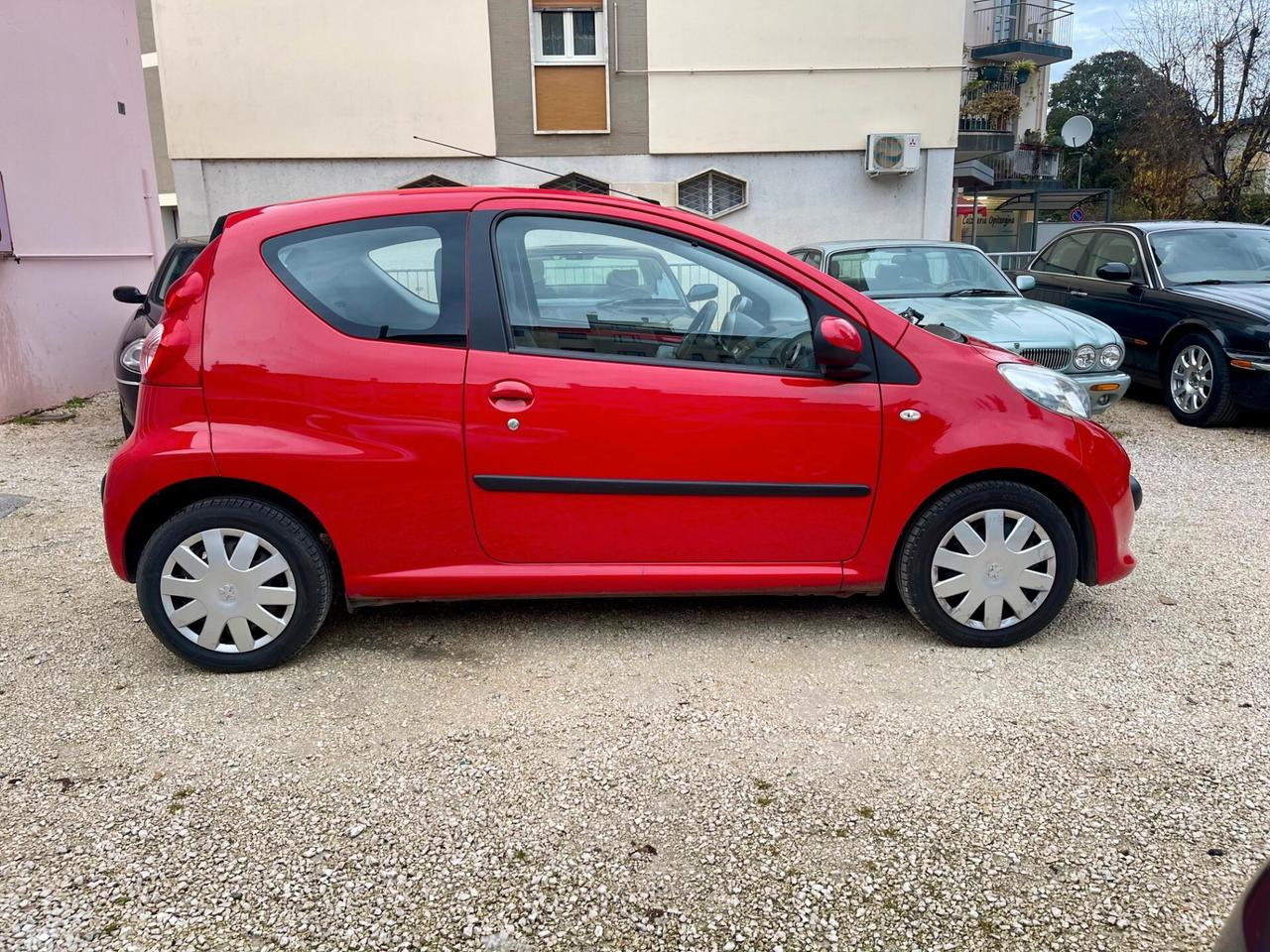 Peugeot 107 1.0 68CV 3p PARI AL NUOVO