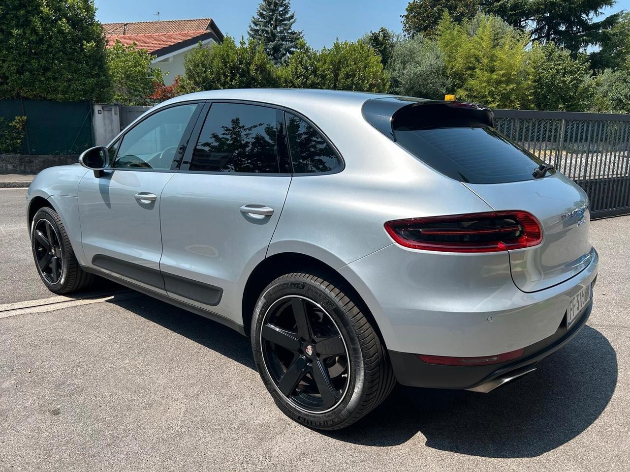 PORSCHE Macan 2.0 Benzina 252 CV KW 185