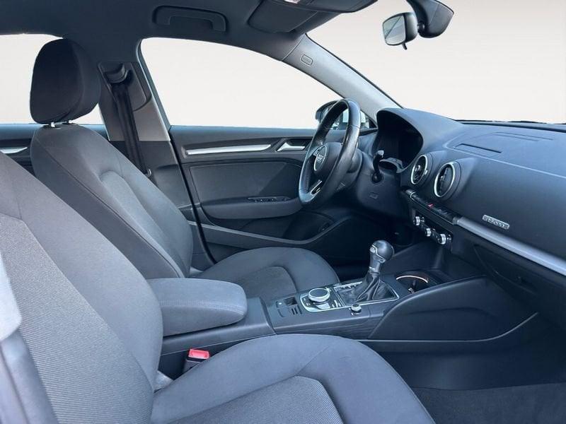 Audi A3 Sportback e-tron A3 SPB 40 e-tron S tronic