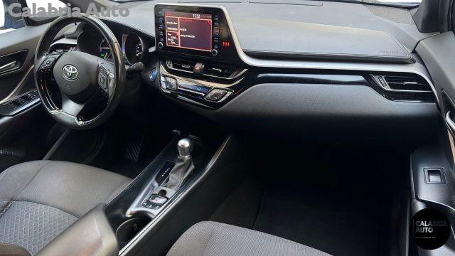 TOYOTA C-HR 1.8 Hybrid E-CVT Active