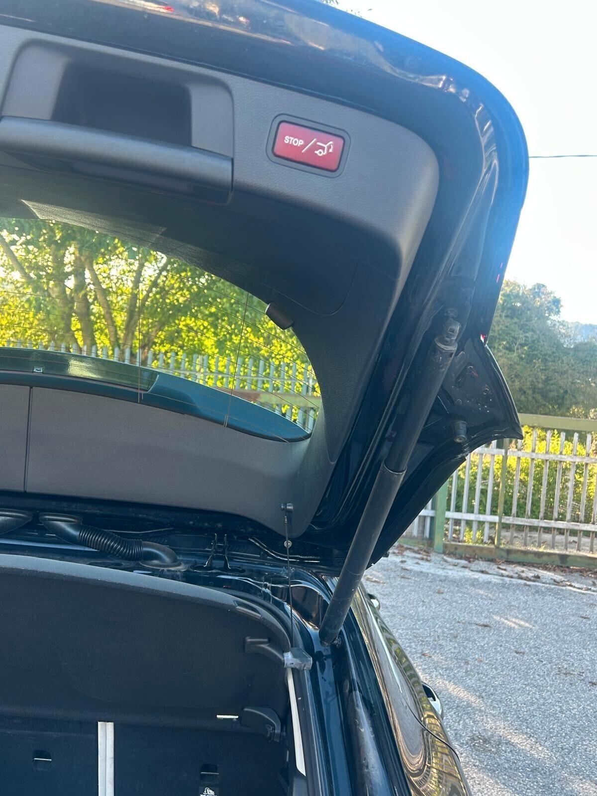 Mercedes-benz GLA 200 180 d Automatic Premium - 2017