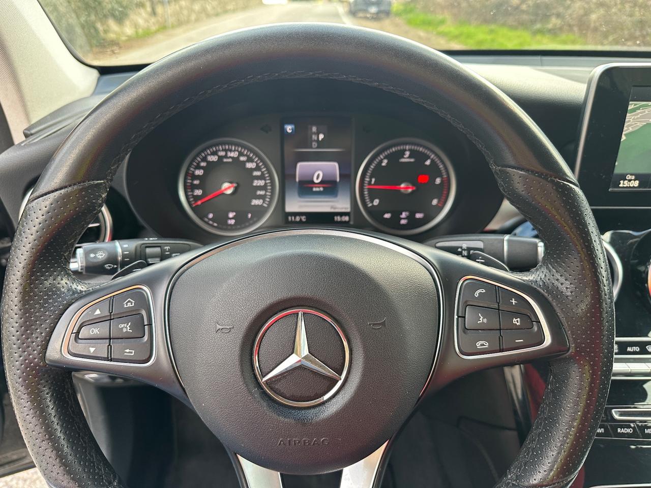 Mercedes-benz GLC 220 d 4Matic - 2016