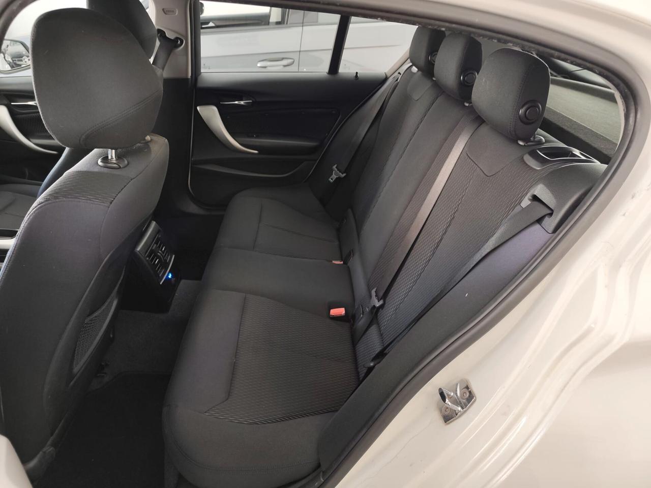 Bmw 118 118d 5p. Urban