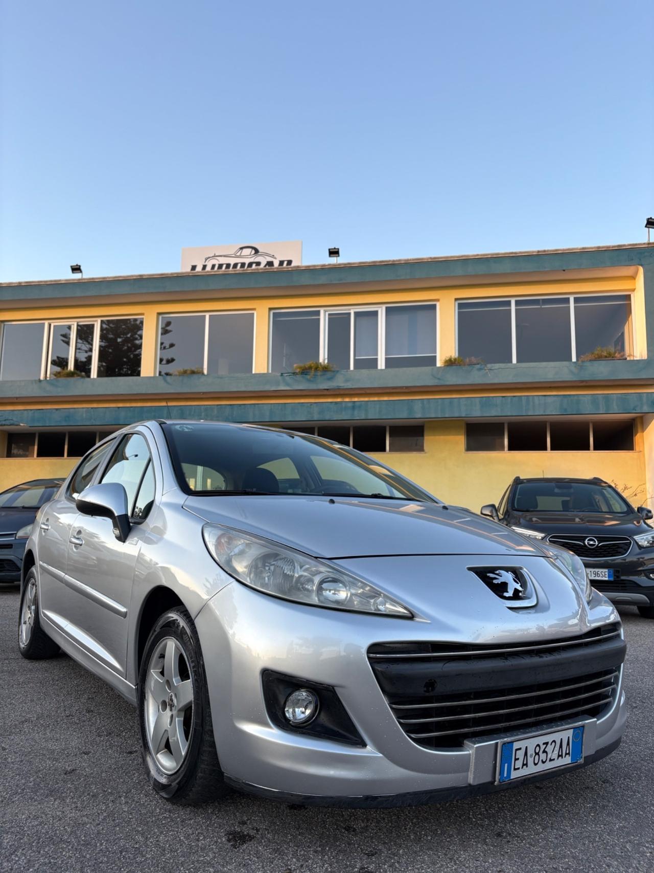 Peugeot 207 1.6 HDi 90CV 5p. XS