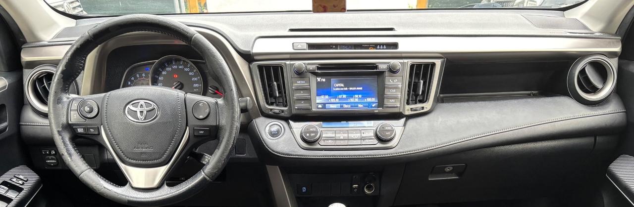 Toyota RAV 4 2.0 D-4D Style