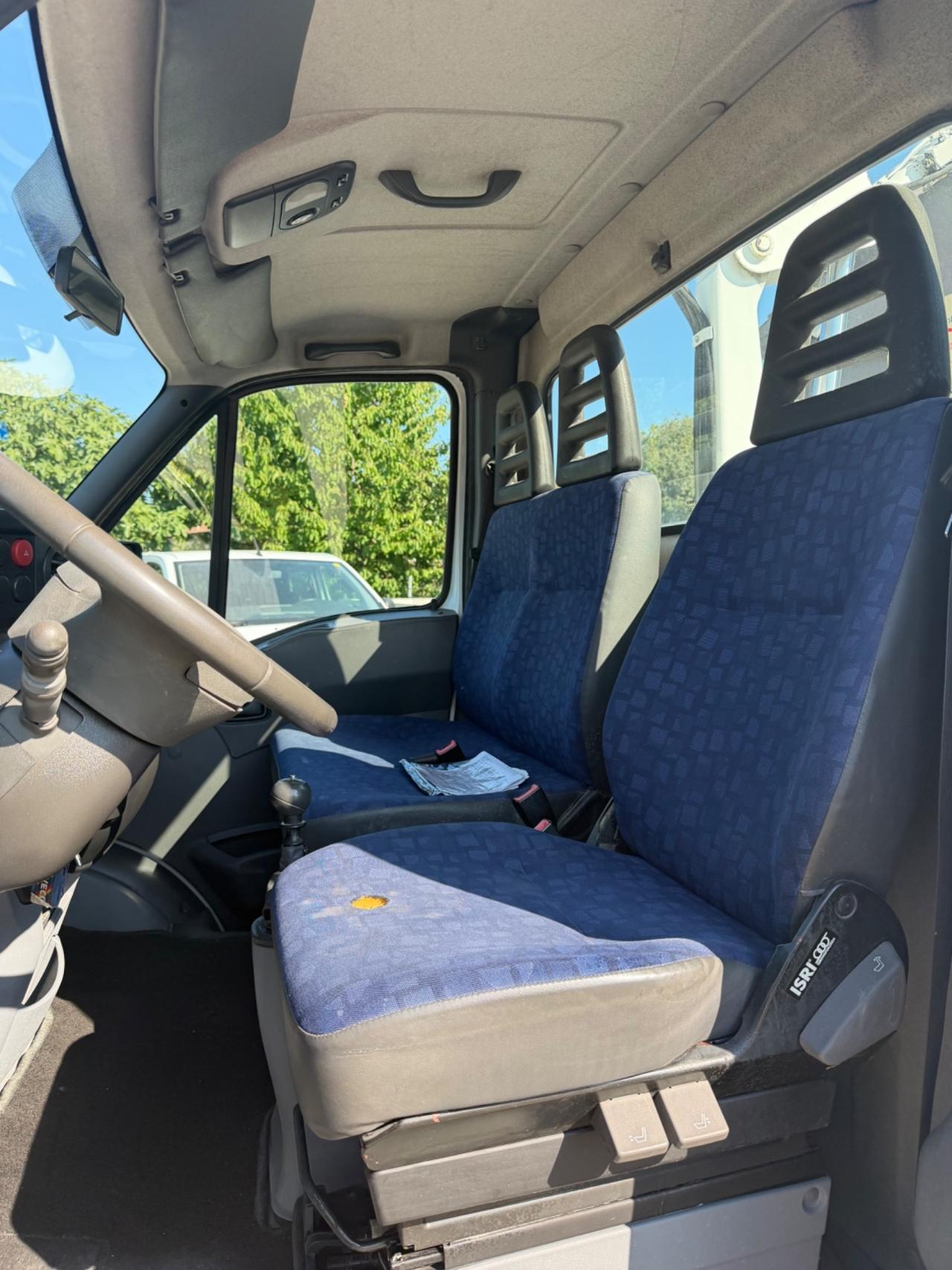 Iveco daily 35/12 gru cassone fisso