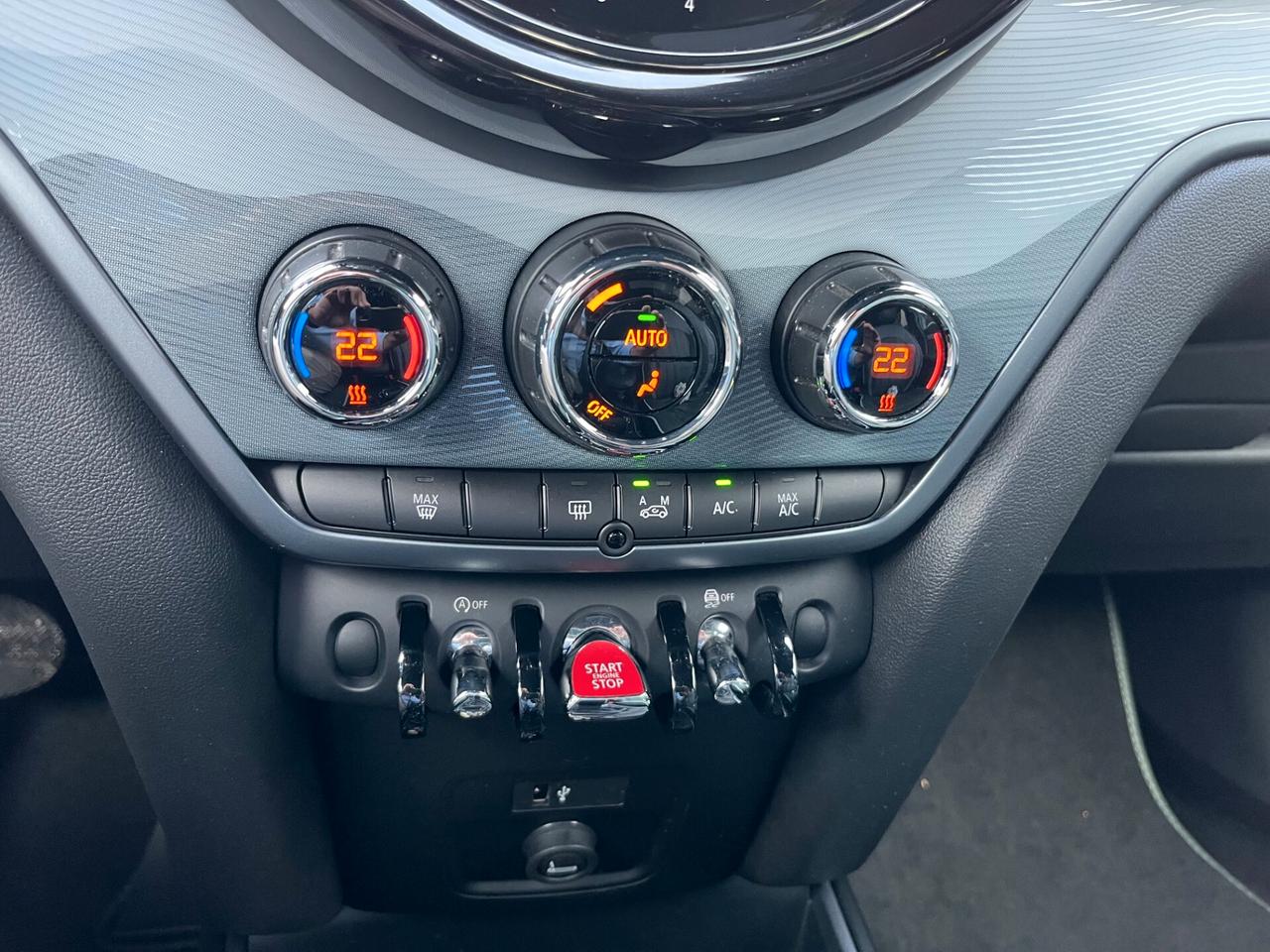 Mini Cooper Countryman 1.5 Untamed Edition