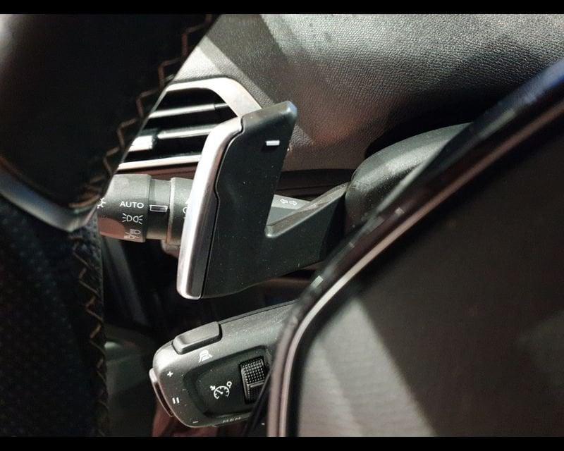 Peugeot 3008 2ª serie Hybrid 136 e-DCS 6 GT