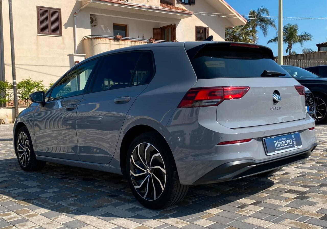 Volkswagen Golf Life 2.0 TDI 116CV