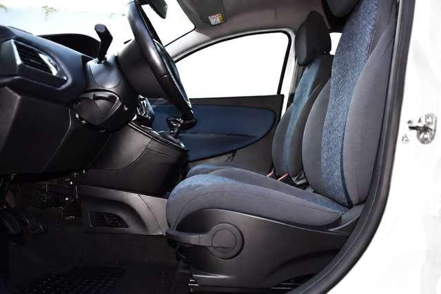 Lancia Ypsilon 1.0 Firefly Hybrid 70 cv Gold
