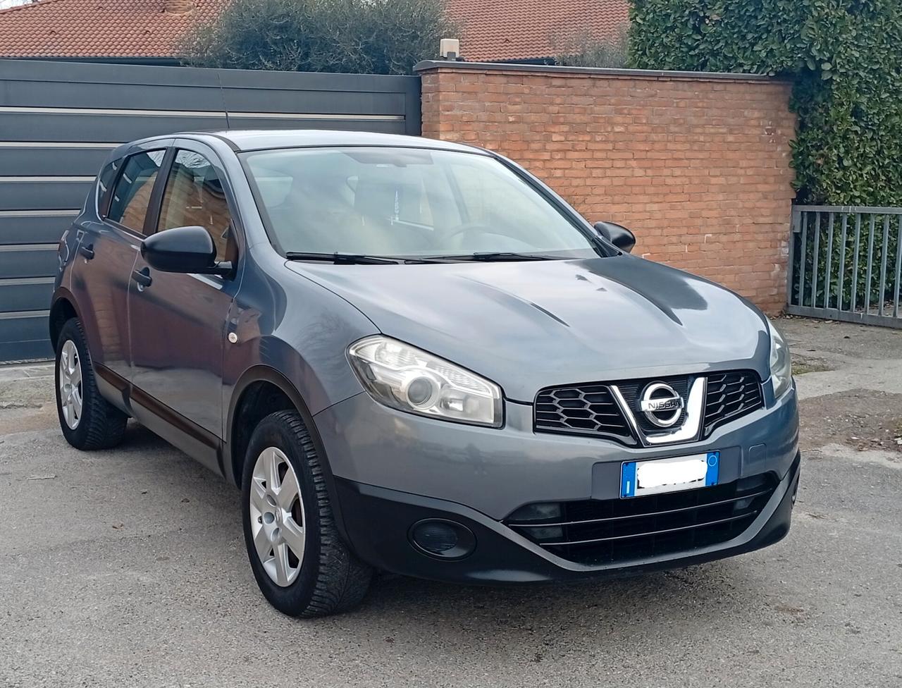 Nissan Qashqai 1.6 benzina Tekna 2010 Neop trattabile