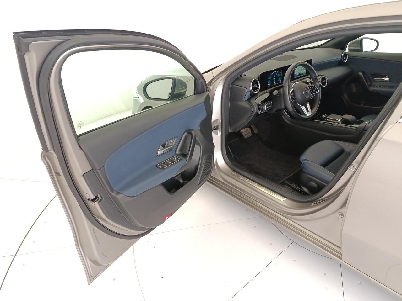 Mercedes Classe A 180 d business extra auto