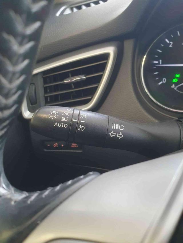 NISSAN Qashqai 1.5 dCi Acenta