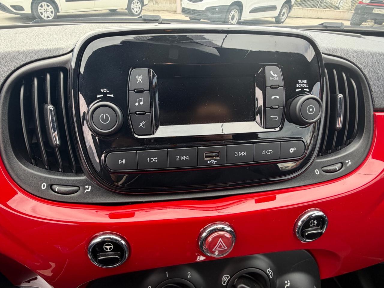 Fiat 500 1.0 Hybrid Red *2024 *6000 km *