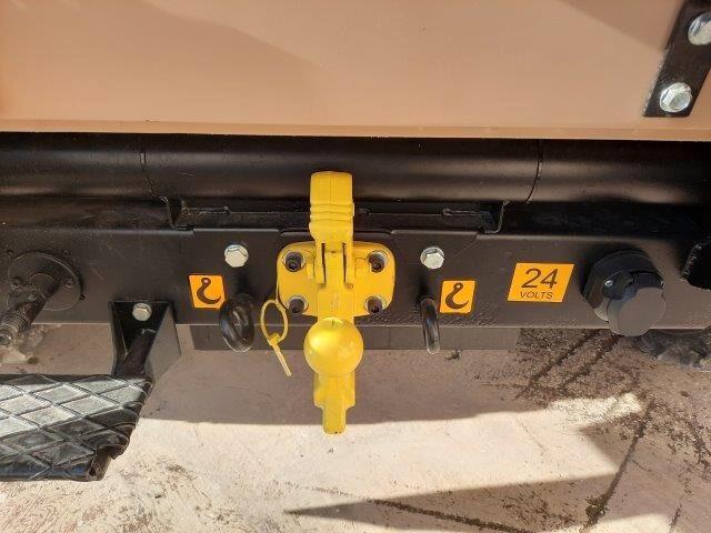 Iveco Altro VM 90 2.8TDI 4X4 HARD TOP 9POSTI + CARRELLO