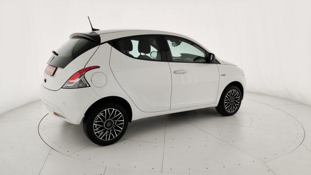 LANCIA Ypsilon 1.0 FireFly 5 porte S&S Hybrid Platino