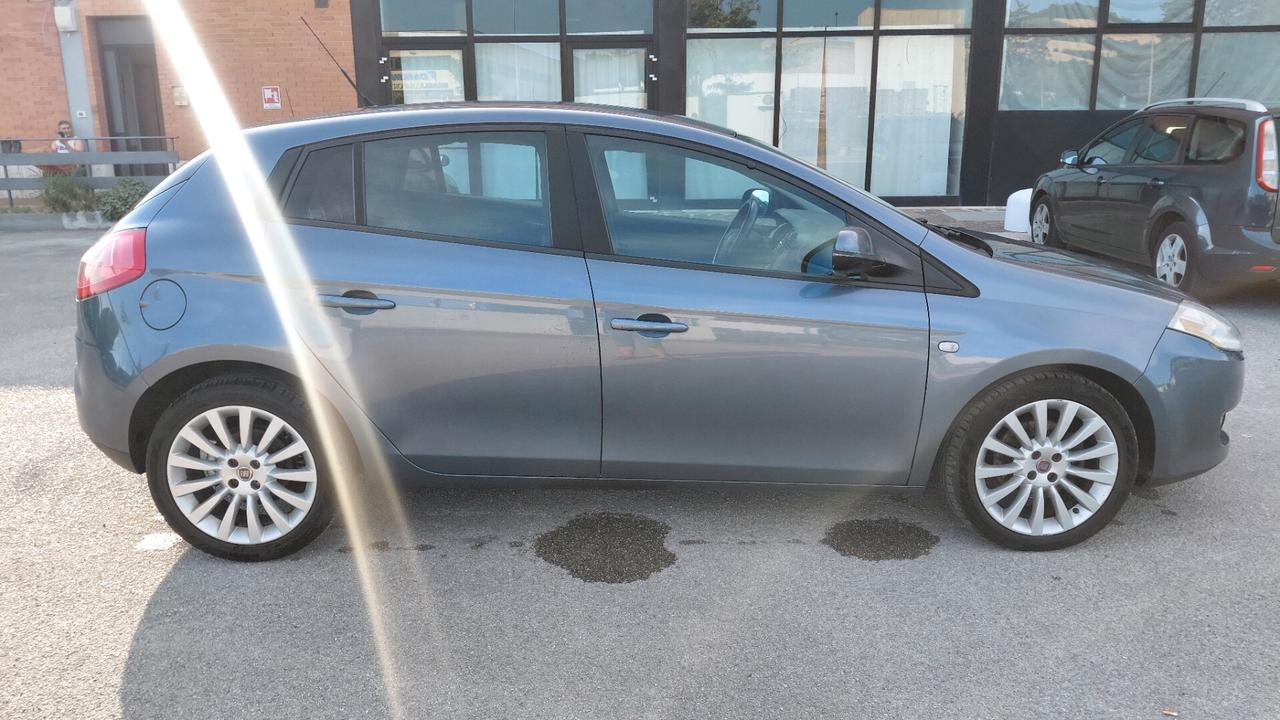 Fiat Bravo 1.9 MJT 120 CV Dynamic