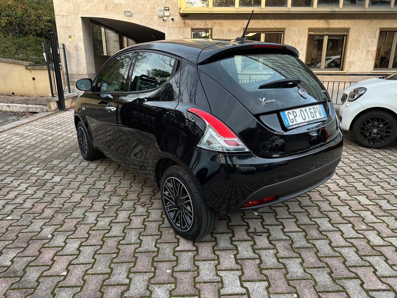 Lancia Ypsilon 1.0 Hybrid Gold Plus 09/23 KM.10132