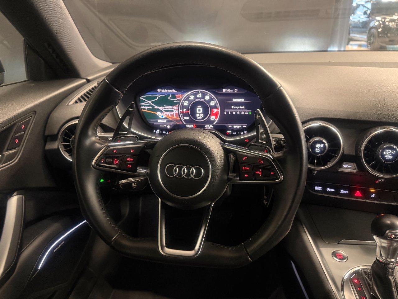 Audi TT Coupe 2.0 tfsi S line quattro s-tronic
