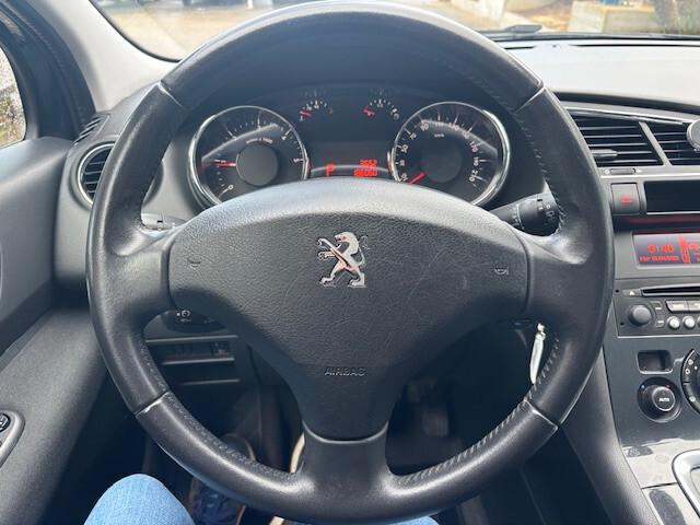 Peugeot 3008 BlueHDi 120 EAT6 S&S Business