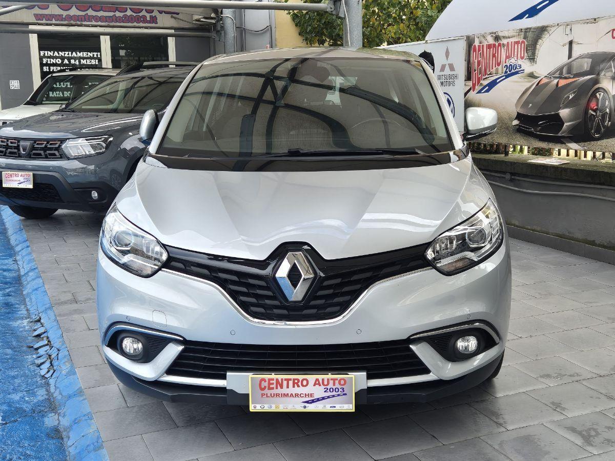 RENAULT - Grand Scénic - Blue dCi 120 CV Initiale Paris