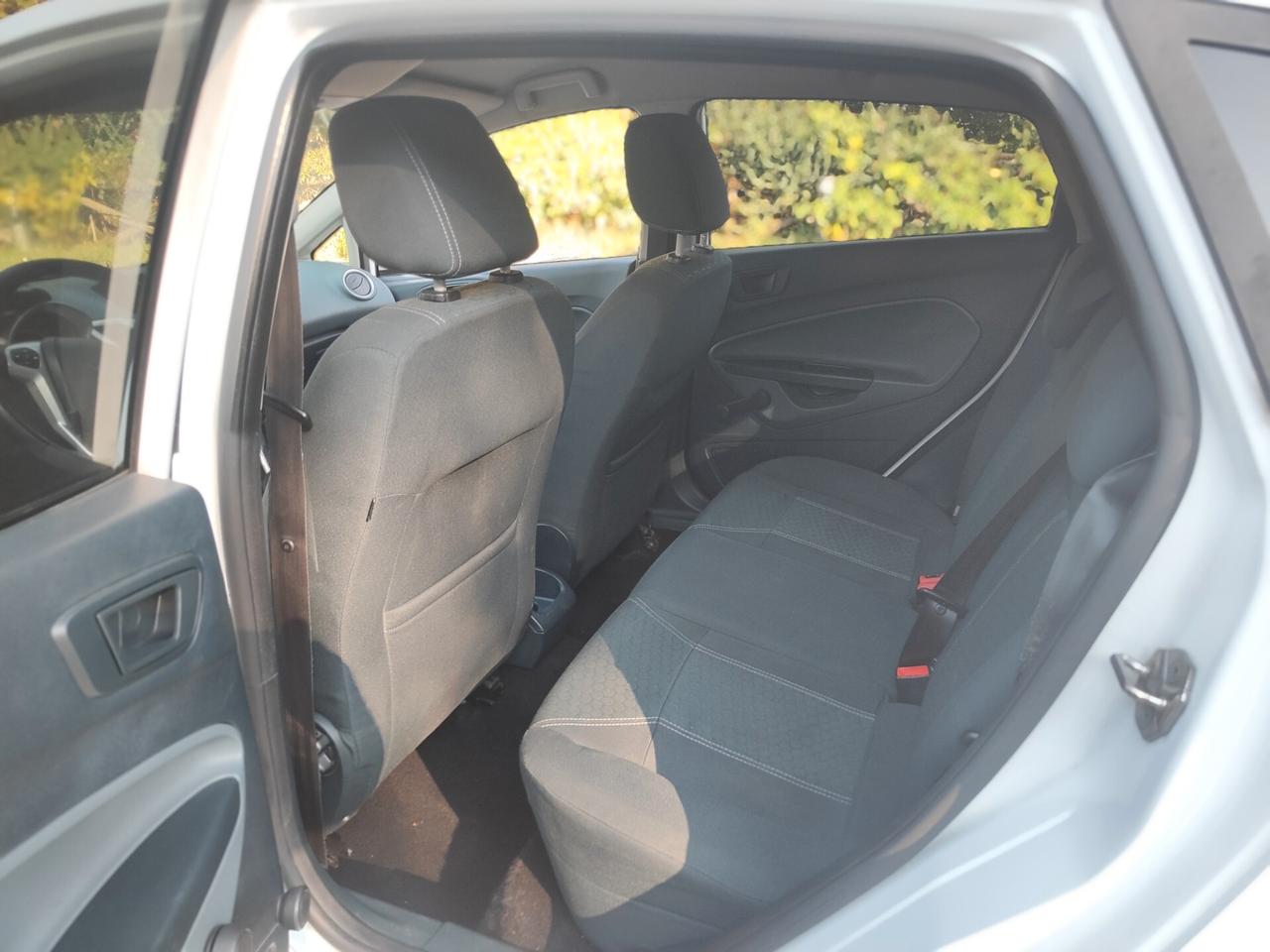 Ford Fiesta 1.4 TDCi 5 porte