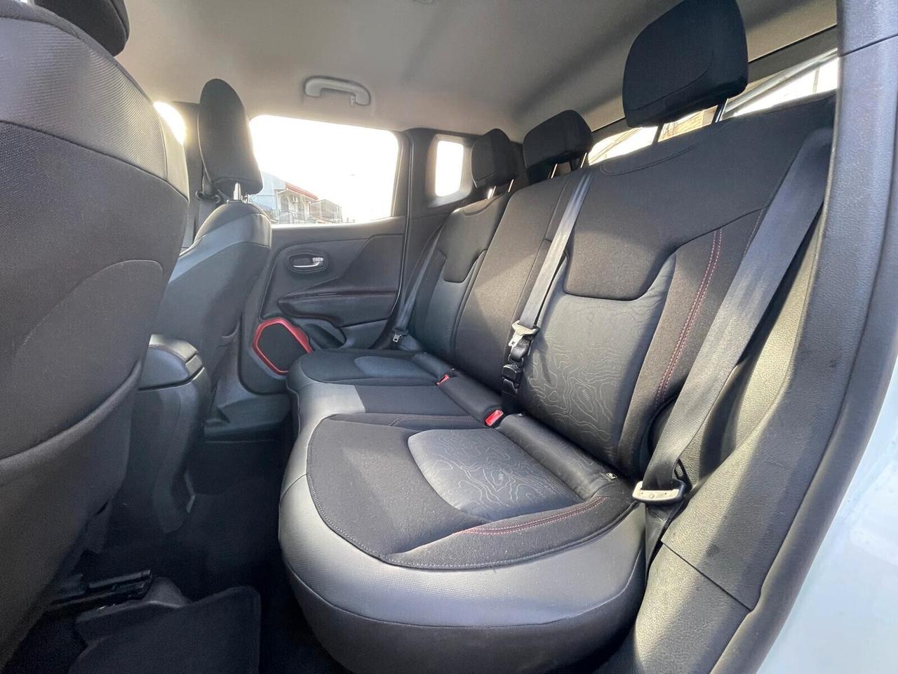 Jeep Renegade 2.0 Mjt 170CV 4WD Active Drive Low TRAILHAWK