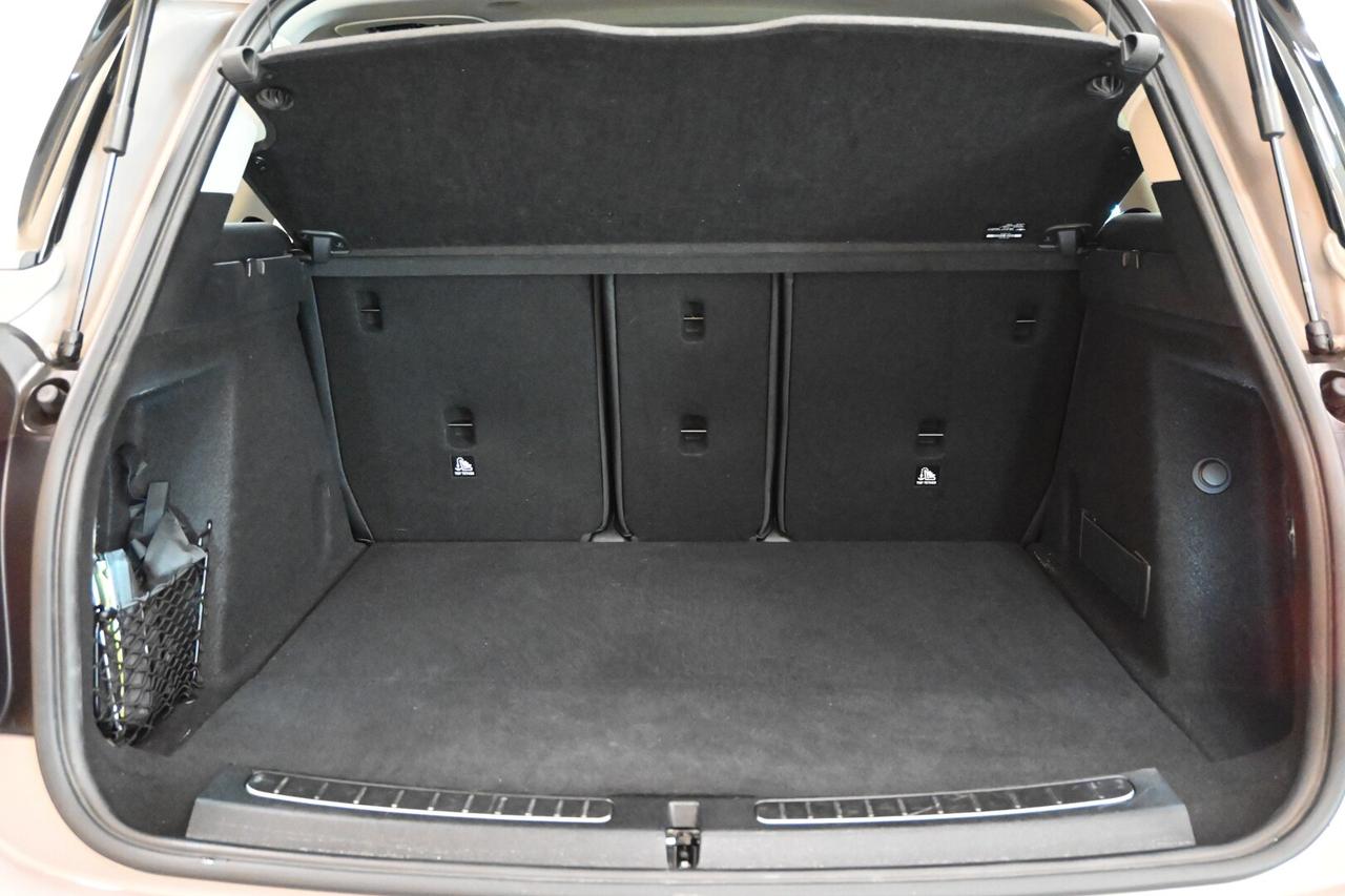 MINI Mini Countrym.(F60) Mini 2.0 Cooper D Clas...