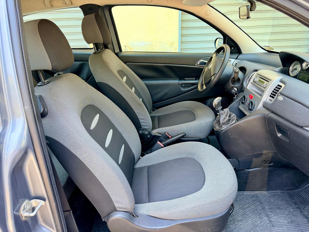 lancia YPSILON RESTYLING 1.2 FIRE 75MILA KM TAGLIANDATA