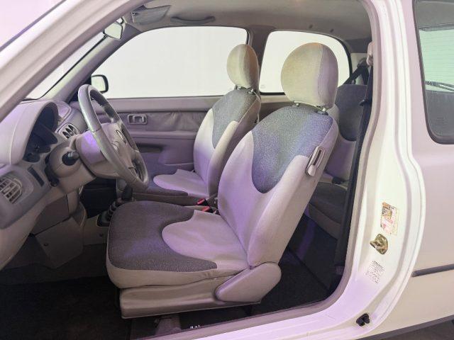 NISSAN Micra 1.0i 16V cat 3 porte Luxury