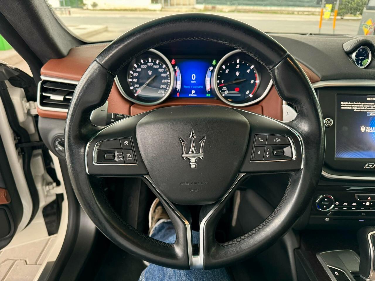 Maserati Ghibli V6 Diesel 275 CV BELLA