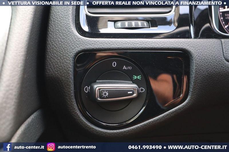 Volkswagen Golf GT 7.5 GTI Performance DSG 2.0 TSI 5P