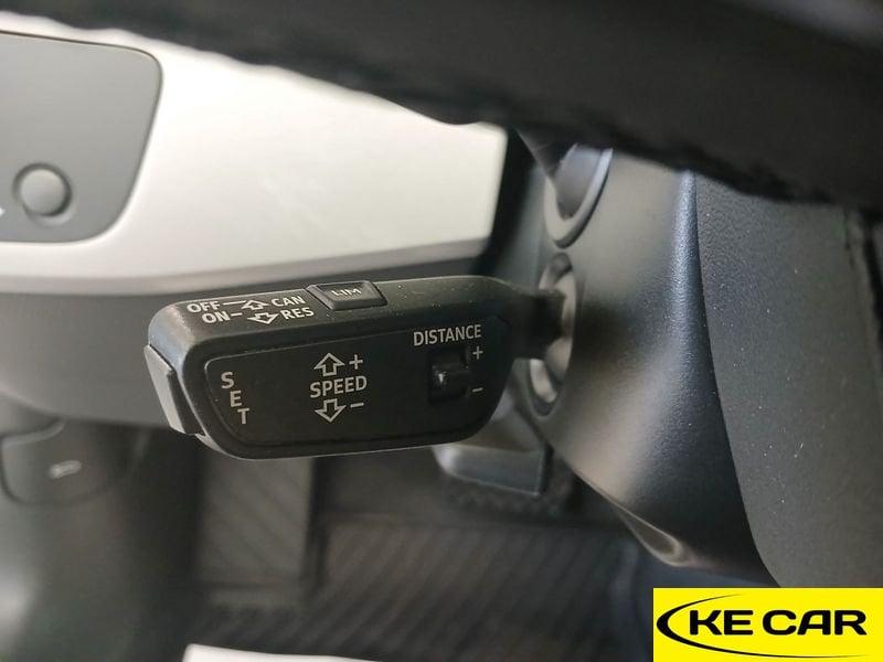 Audi A4 A4 Avant 40 tdi S line edition 204cv PELLE-TETTO