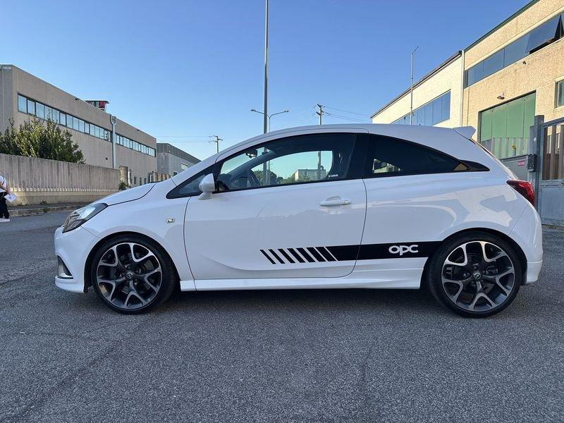Opel Corsa 1.6 Turbo OPC 207cv