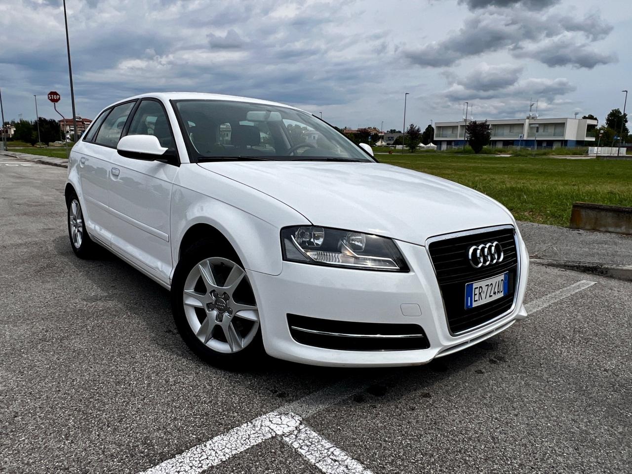 Audi A3 SPB 1.6 TDI 90 CV CR F.AP Ambition
