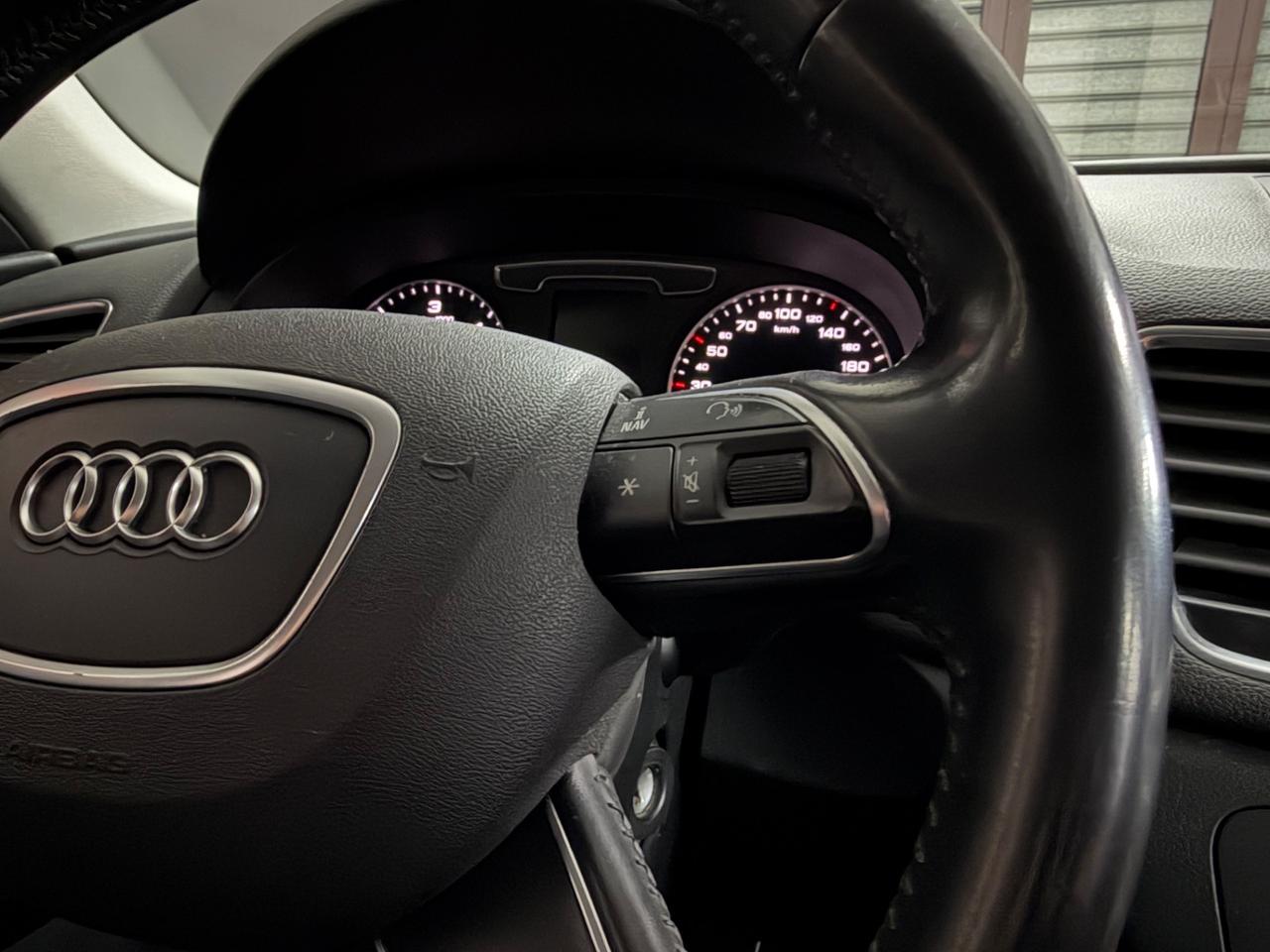 AUDI Q3 2.0 TDI (120) Business Sport 2016