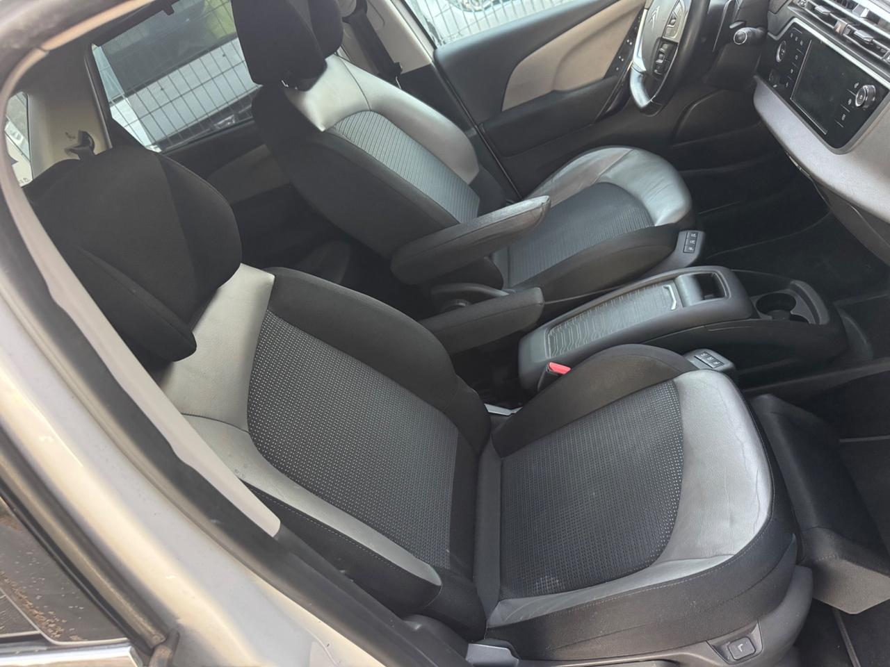 Citroen C4 Picasso 1.6 HDI neopaten garanzia 12 mesi