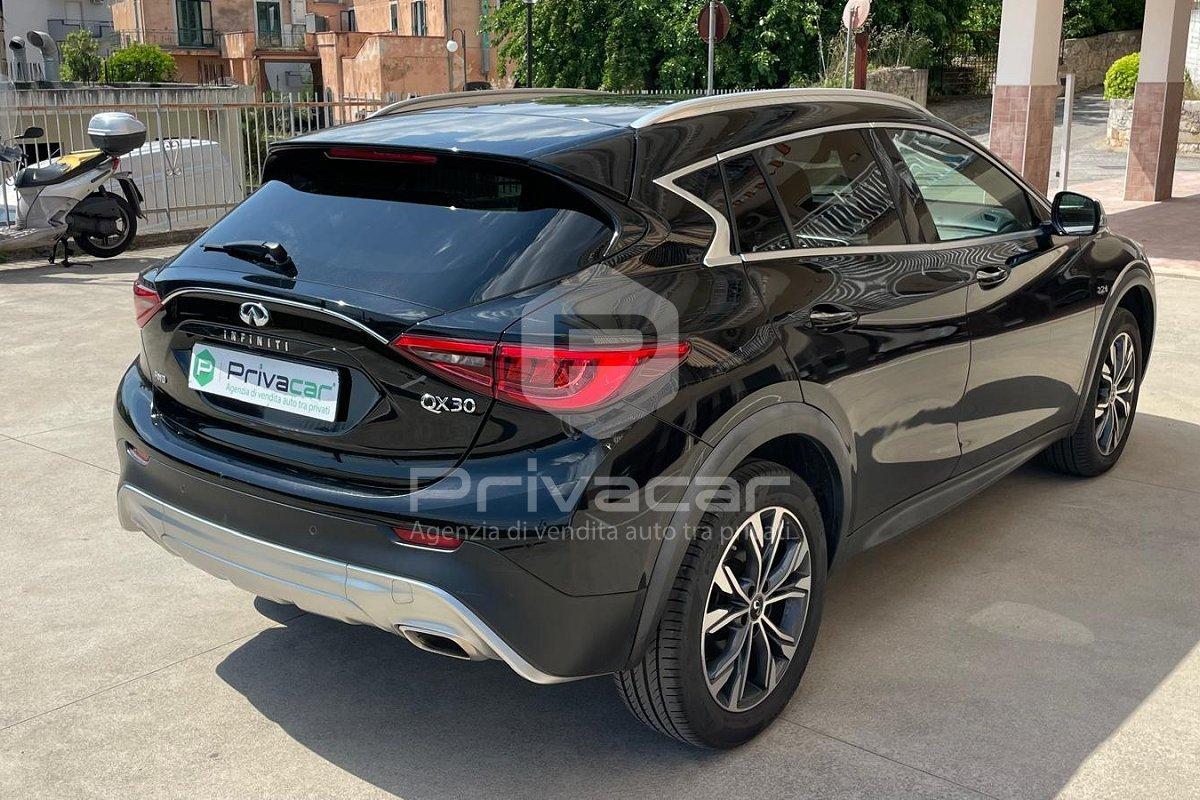 INFINITI QX30 2.2 diesel DCT AWD Premium Tech