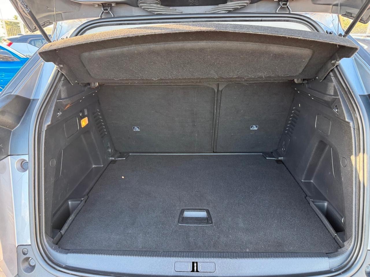 Peugeot 3008 BlueHDi 130 S&S Allure Pack