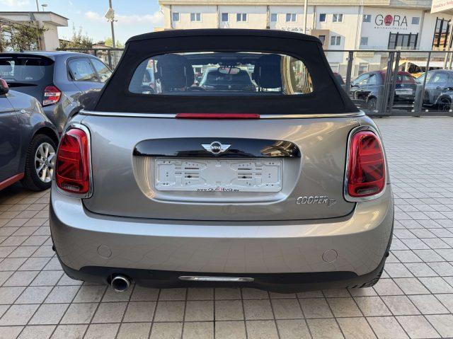 MINI Cooper D Cabrio 1.5 Hype auto