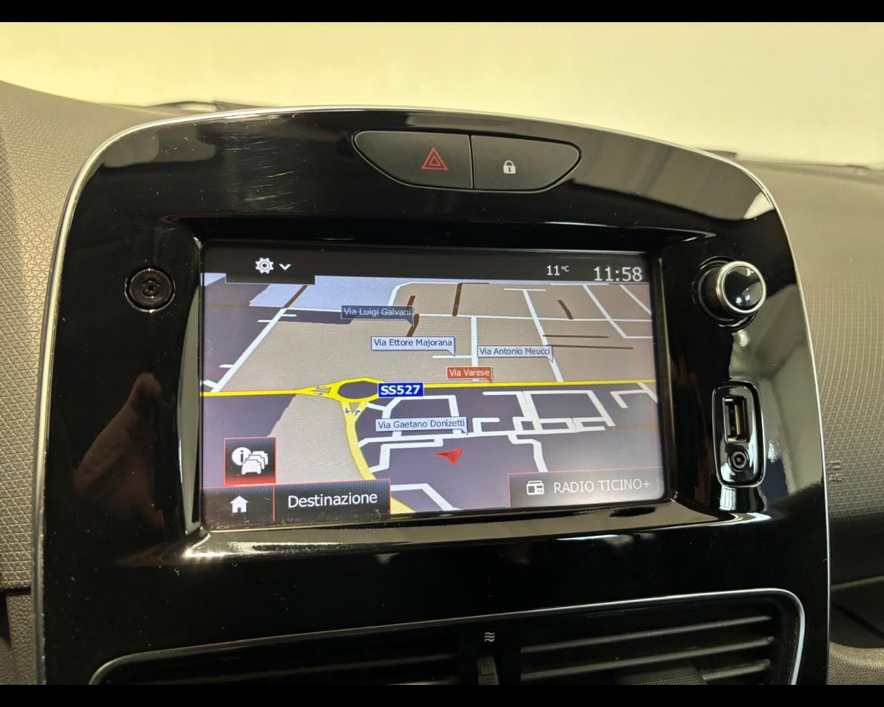RENAULT Clio IV 2012 - Clio 5p 0.9 tce energy Duel 90cv